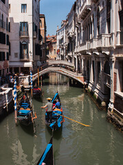 Fototapeta na wymiar Canals of Venice, Italy