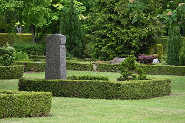 Historischer Friedhof in Aarhus, der sich zu einem Stadtpark wandelt