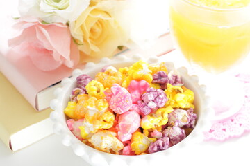 Fototapeta na wymiar Multiple color popcorn for snack food image