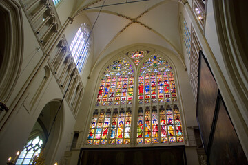Fototapeta na wymiar Interior of St. Salvator's Cathedral (Sint-Salvatorskathedraal) in Brugge, Belgium 