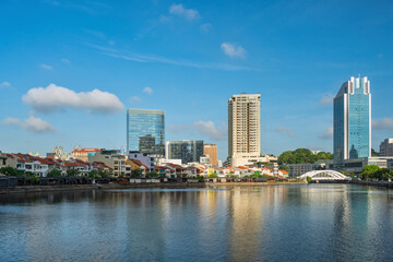 Fototapeta na wymiar Singapore city skyline at Boat Quay and Clarke Quay waterfront business district