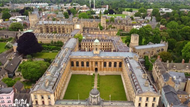 Queens College University in Oxford from above - travel photography