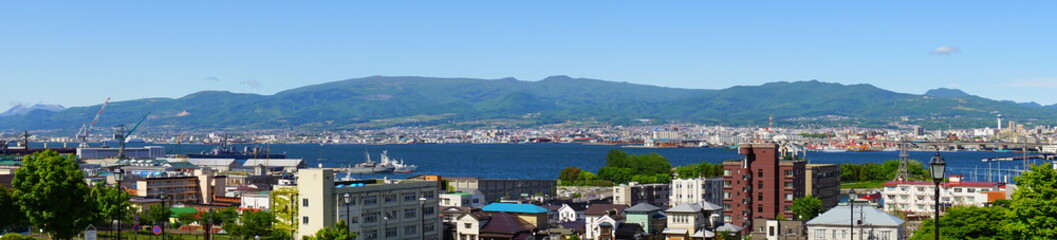 Fototapeta na wymiar View of Hakodate port and city from Motomachi Park in Hokkaido, japan - 日本 北海道 函館 元町公園