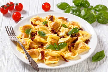 italian Tortelloni stuffed with sun dried tomatoes