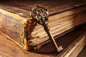 The old key with ancient books