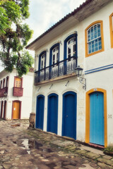 Fototapeta na wymiar Casas históricas na cidade de Paraty no Rio de Janeiro- Brasil-Historic houses in the city of Paraty in Rio de Janeiro- Brazil -