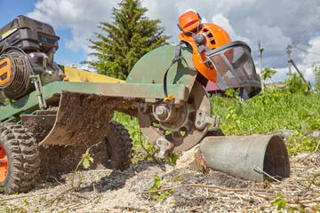 Stump grinder