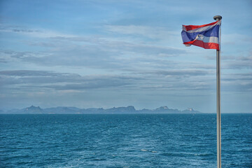 Fototapeta premium flag on the sea