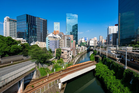 聖橋」の写真素材 | 176件の無料イラスト画像 | Adobe Stock