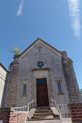 Fototapeta na wymiar Façade du Temple Protestant de Wanquetin - Pas-de-Calais - France