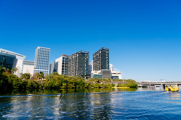 Obraz na płótnie Canvas Beautiful Tampa city downtown and Hillsborough river landscape