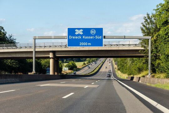 Autobahndreieck Kassel-S&uuml;d A7-A44
