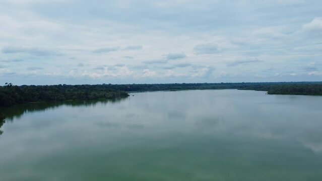 Lago amazonia Sud Am&eacute;rica