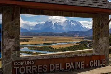 Crédence de cuisine en verre imprimé Cuernos del Paine Vue du Mirador Rio Serrano - Torres del Paine Patagonie Chili