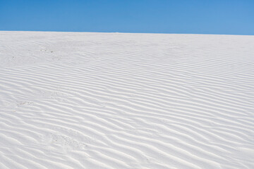 Fototapeta na wymiar White Sands National Park sand dunes