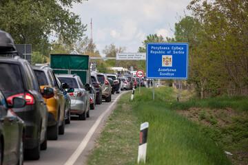 Traffic jams at the Horgos 2 border crossing between Serbia and Hungary for the holidays