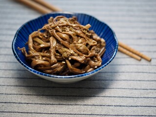 한국 전통음식 고사리 무침