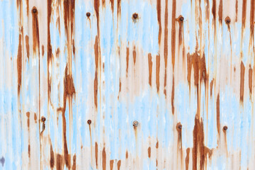 青色のトタン壁