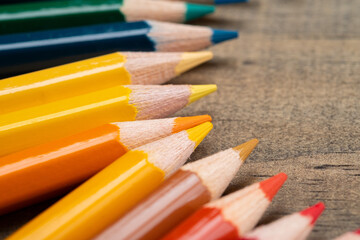 Obraz premium color pencil on wood background, back to school concept 