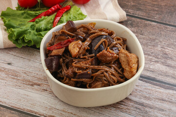 Udon soba with pork and vegetables