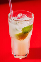summer lemonade with lime and mnt