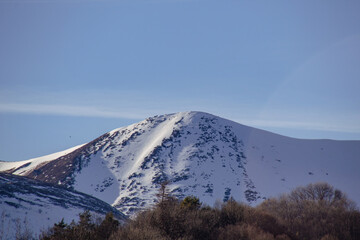 Fototapeta na wymiar landscape with snow covered mountains