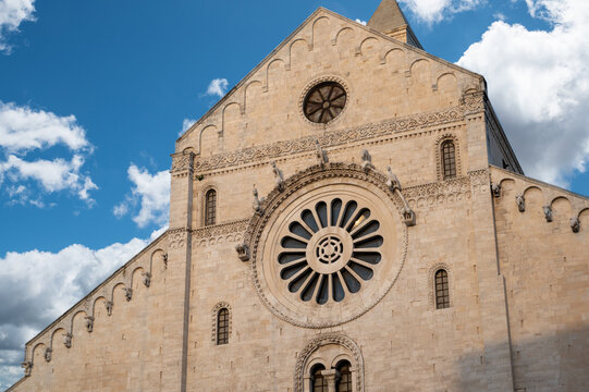 Bari, Puglia, Italy. August 2021. In the historic center, the old Bari, the cathedral of Bari or Church of San Sabino. Detail of the large central rose window.