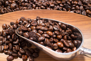 coffee beans in the spoon