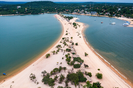 Long sandy beach in Alter do Chao along the Amazon River, Para, Brazil