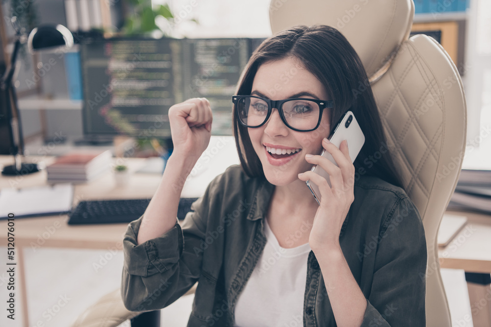 Aufkleber portrait of attractive cheerful lucky girl web developer talking on phone having fun good mood at wo