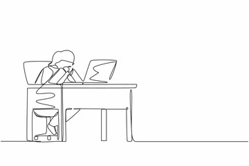 Fototapeta premium Continuous one line drawing pensive businesswoman working at laptop. Frustrated female in doubt with hand on chin gesture. Work at home office. Remote job, workplace. Single line draw design vector