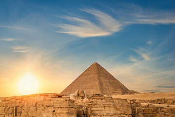 Fototapeta na wymiar Evening sun in Giza