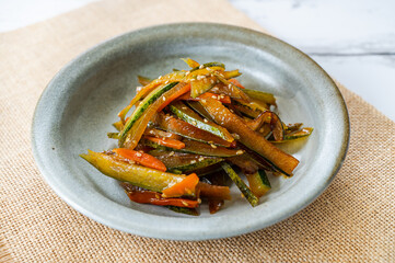 冬瓜の皮のキンピラ