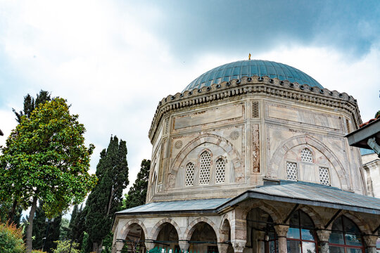 Tomb of Suleyman the magnificent Sultan Suleyman Kanuni in Istanbul Suleymaniye Mosque in Istanbul High quality Close-up photo