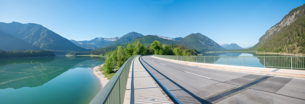 bridge over lake Sylvensteinsee, bavarian landscape, karwendel mountain view © SusaZoom