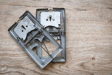 mousetrap , steel metal mousetrap for get rid of rats in the house