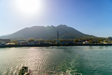 長崎県普賢岳を背景に港景色
Port view with Mt. Fugen in Nagasaki in the...