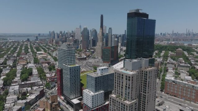aerial view flying towards downtown Brooklyn skyline