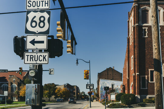 「ブロードウェイ」の画像 309 件の Stock 写真、ベクターおよびビデオ Adobe Stock