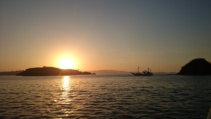 Fototapeta na wymiar Sunset near Port Labuan Bajo