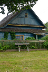 Fototapeta na wymiar A old wooden house on a farm in nature