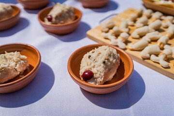 food, white, snack, healthy, nut, bowl, nutrition, organic, isolated, ingredient, closeup, vegetable, diet, raw, bean, beans, nuts, vegetarian, nobody, salad, seed, dish, tasty, plate, legume