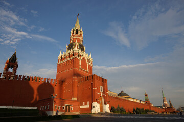 Fototapeta na wymiar Spasskaya tower at Kremlin, Moscow, Russia