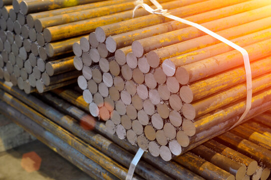A bunch of steel rods cut to size.
