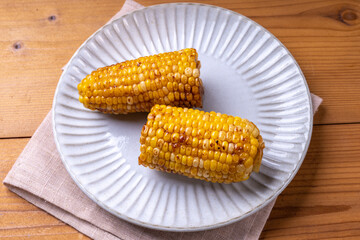 焼きとうもろこし