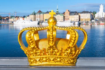 Fotobehang Golden Crown of Skeppsholmen Bridge in Stockholm © pyty