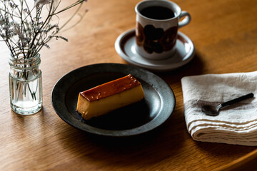 プリンとコーヒーと北欧インテリア