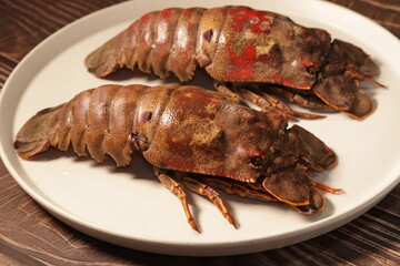 Lagosta Crua Sapateira / Raw Lobster