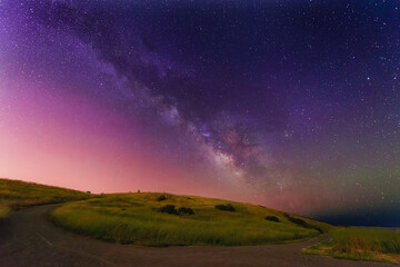 Naklejka na ściany i meble Milky Way Over San Mateo Open Air Preserve California