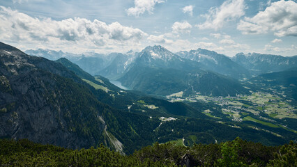 Naklejka premium View from Kehlstein hill on Lake Konigssee and beautiful nature around, Berchtesgaden, Germany